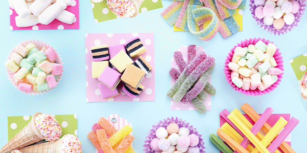 Children’s Birthday Parties – Picking the right colours, themes, and boxes!