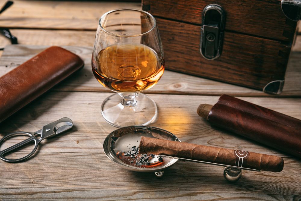 How to create an irresistible men’s gift hamper this Father’s Day